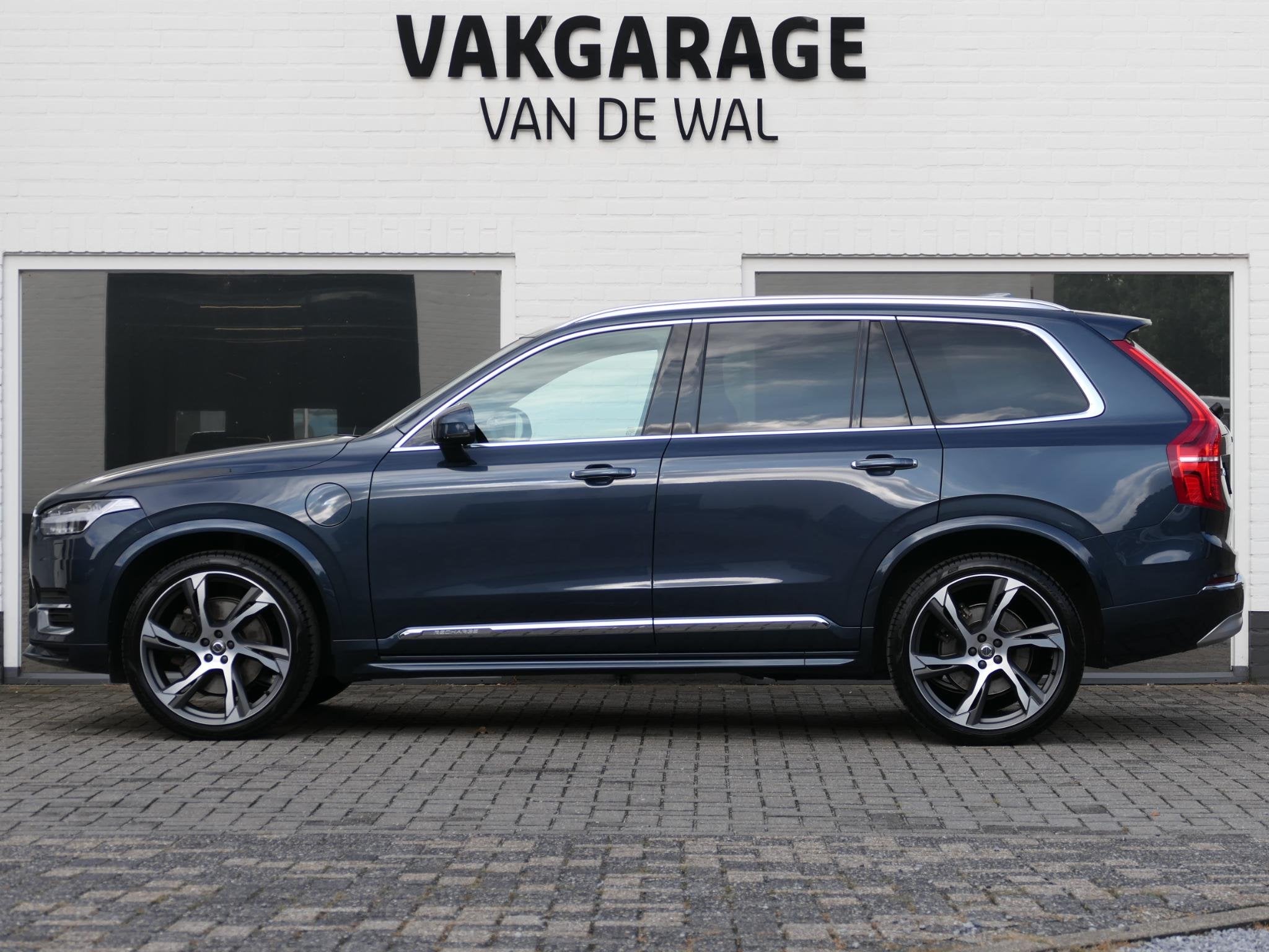 Volvo XC90 2.0 T8 Recharge AWD Ultimate Bright | Long Range, Gebruikt, 4 cilinders, 1969 cc, Blauw