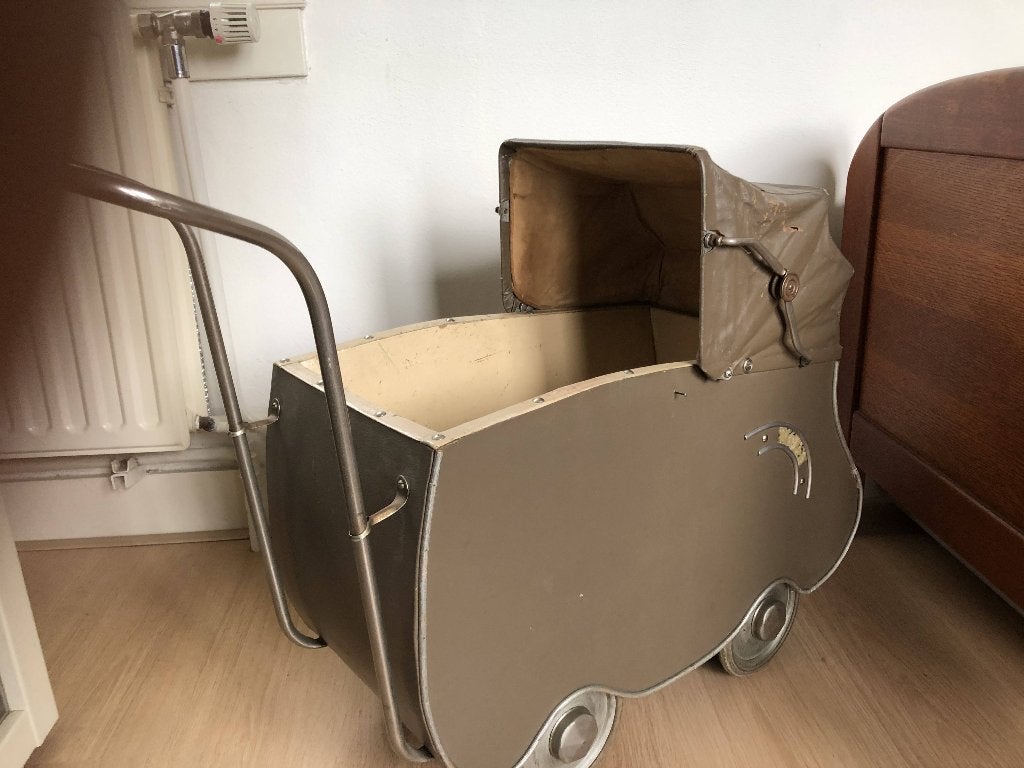 Antieke Poppenwagen uit 1936 - Charmant en Gebruikt, Ophalen