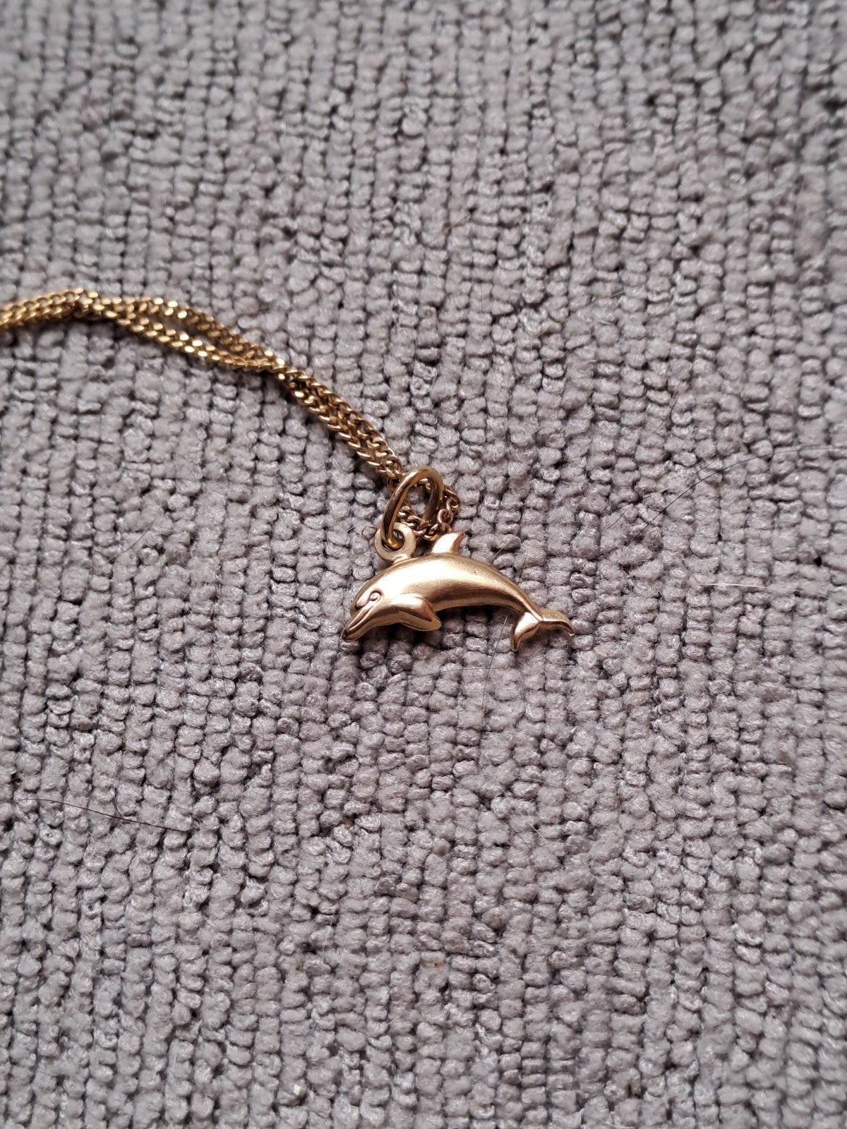 Gouden ketting 585/14K met dolfijn hanger, Ophalen of Verzenden, Zo goed als nieuw, Goud, Goud