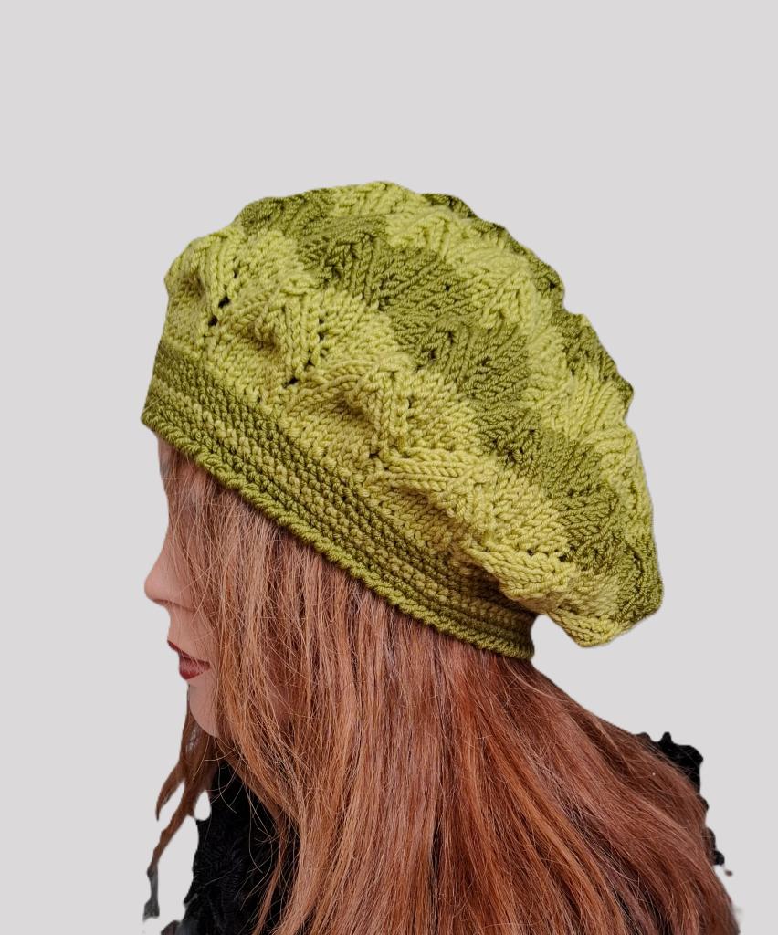 baret pistache met bosgroen, Handgemaakt, Verzenden, Nieuw, Muts