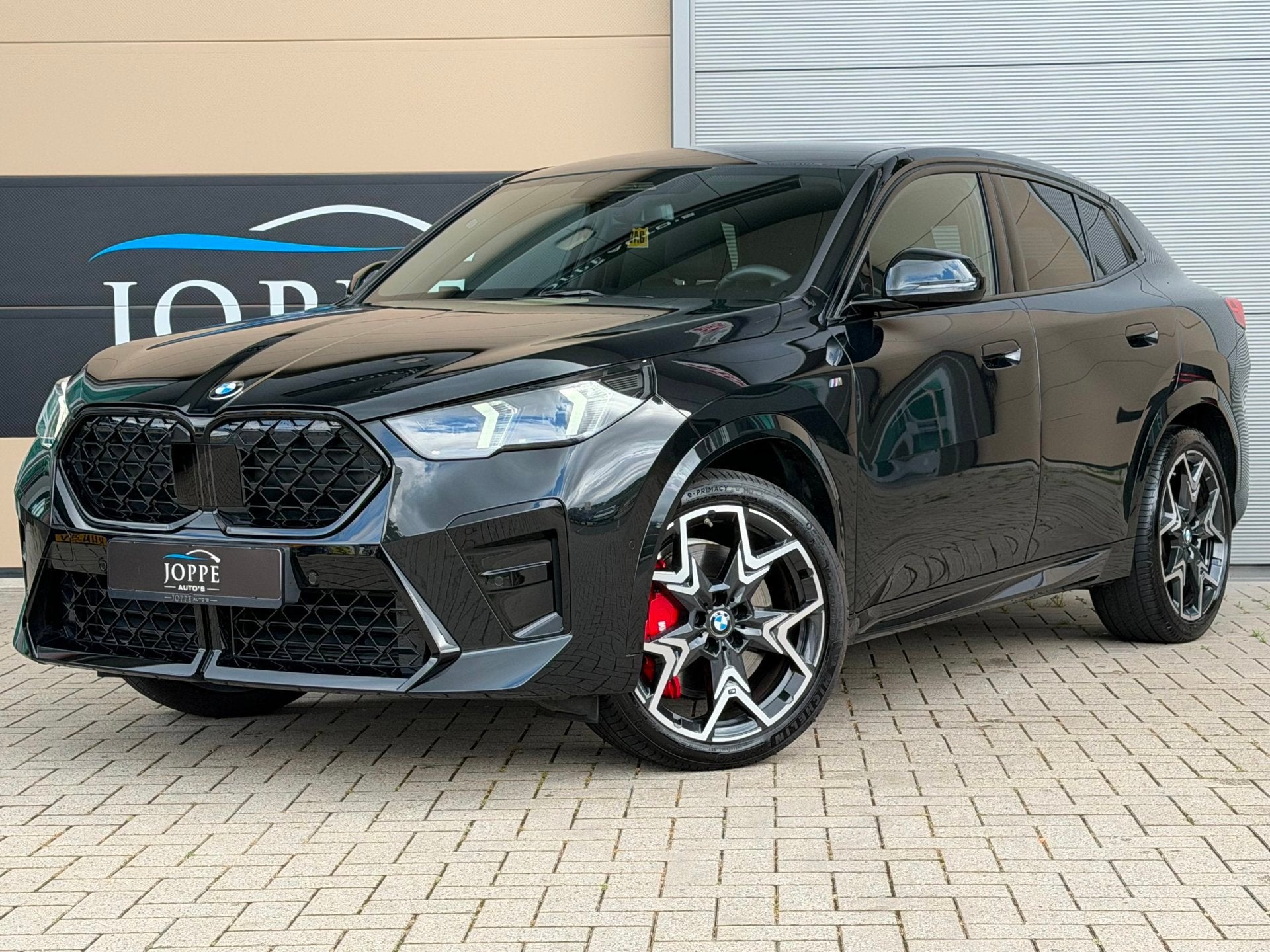 BMW X2 SDrive20i |M Sport Pro|Pano|20inch|Shadowline|Sfeerve, Auto's, BMW, X2, Gebruikt, Zwart, Zwart