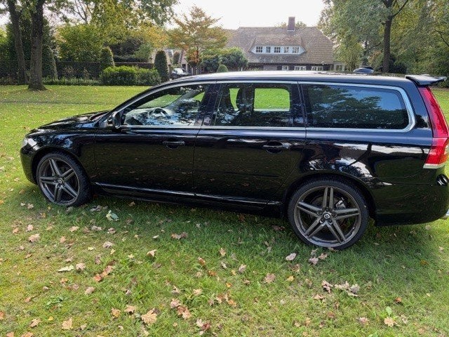 Volvo 2017 Zwart, Auto's, Automaat, Dealer onderhouden, Zwart, Zwart