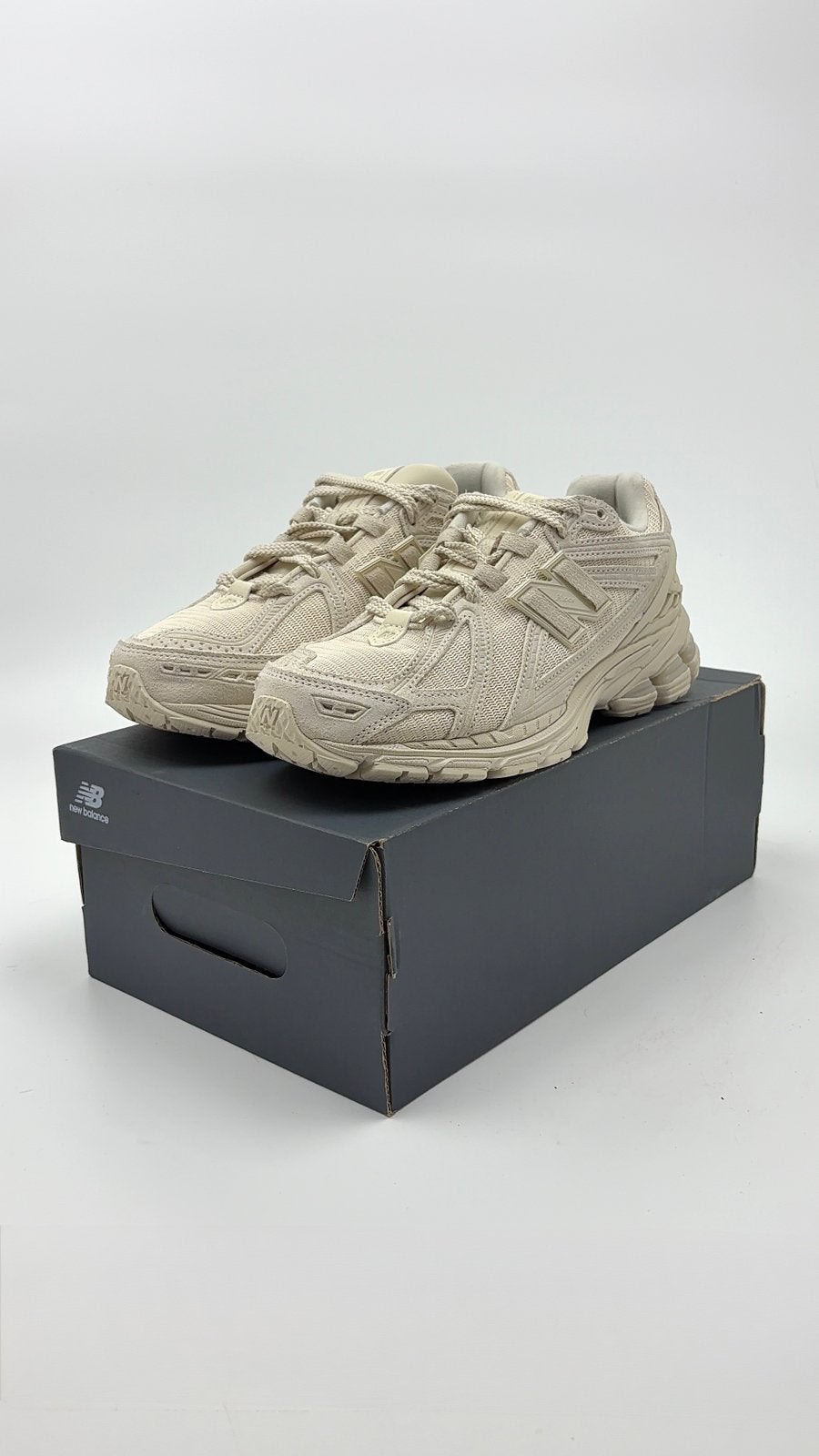 New Balance 1906R Beige / Cream - EU 39, Beige, Nieuw, Ophalen of Verzenden, Sneakers of Gympen