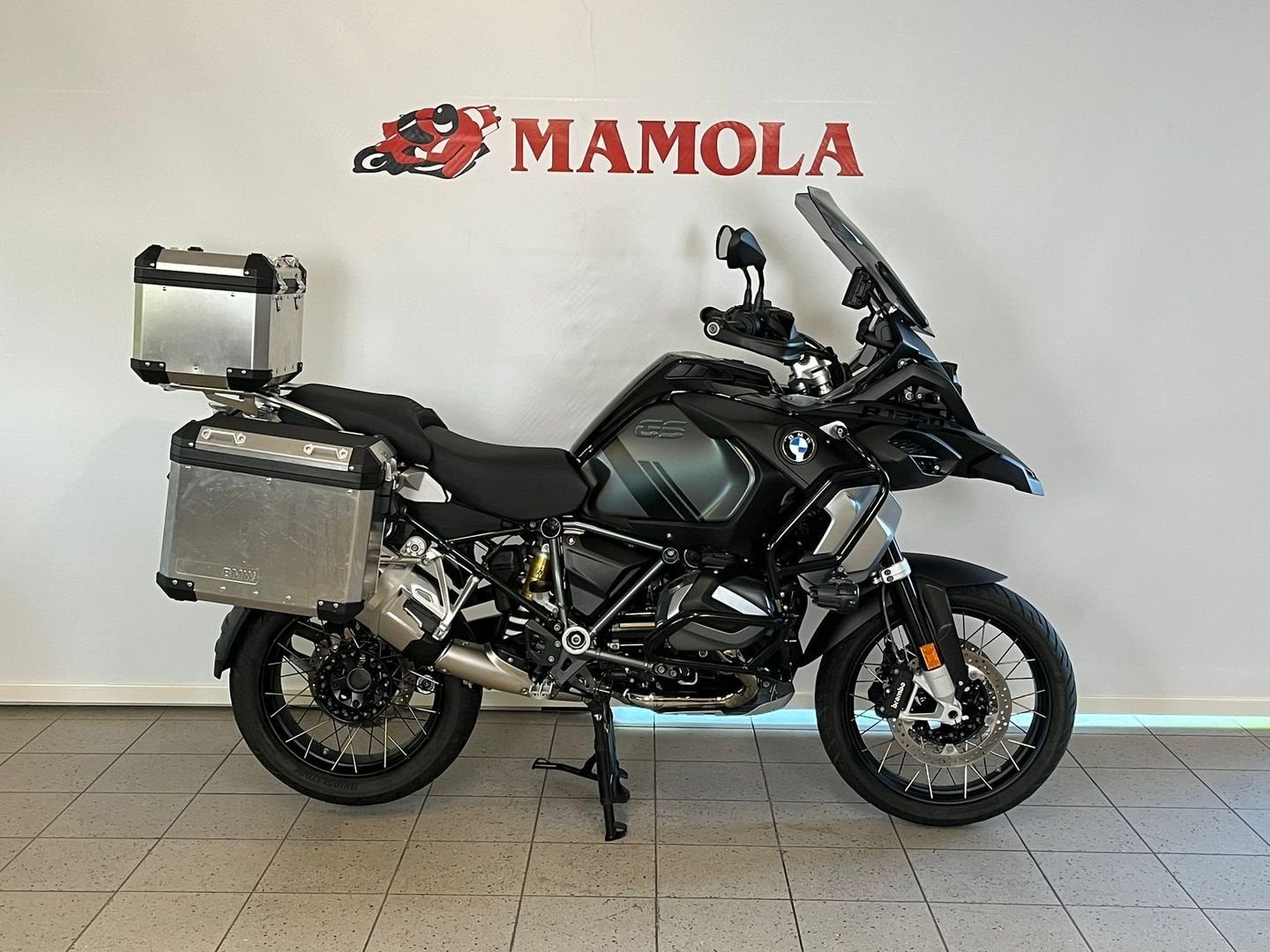 BMW R 1250 GS ADVENTURE (bj 2022) 6,100 km, 2 cilinders, 1254 cc, Motorrijbewijs A, Bedrijf