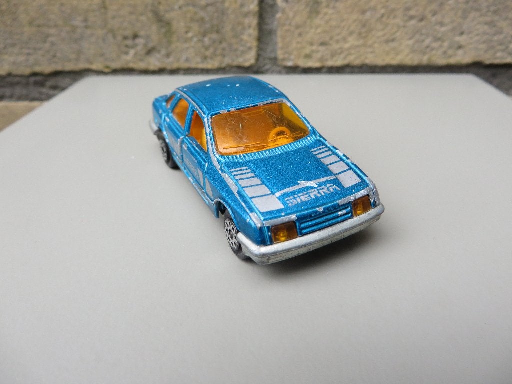Majorette No 272 Ford Sierra blauw, Ophalen of Verzenden, Gebruikt, Auto