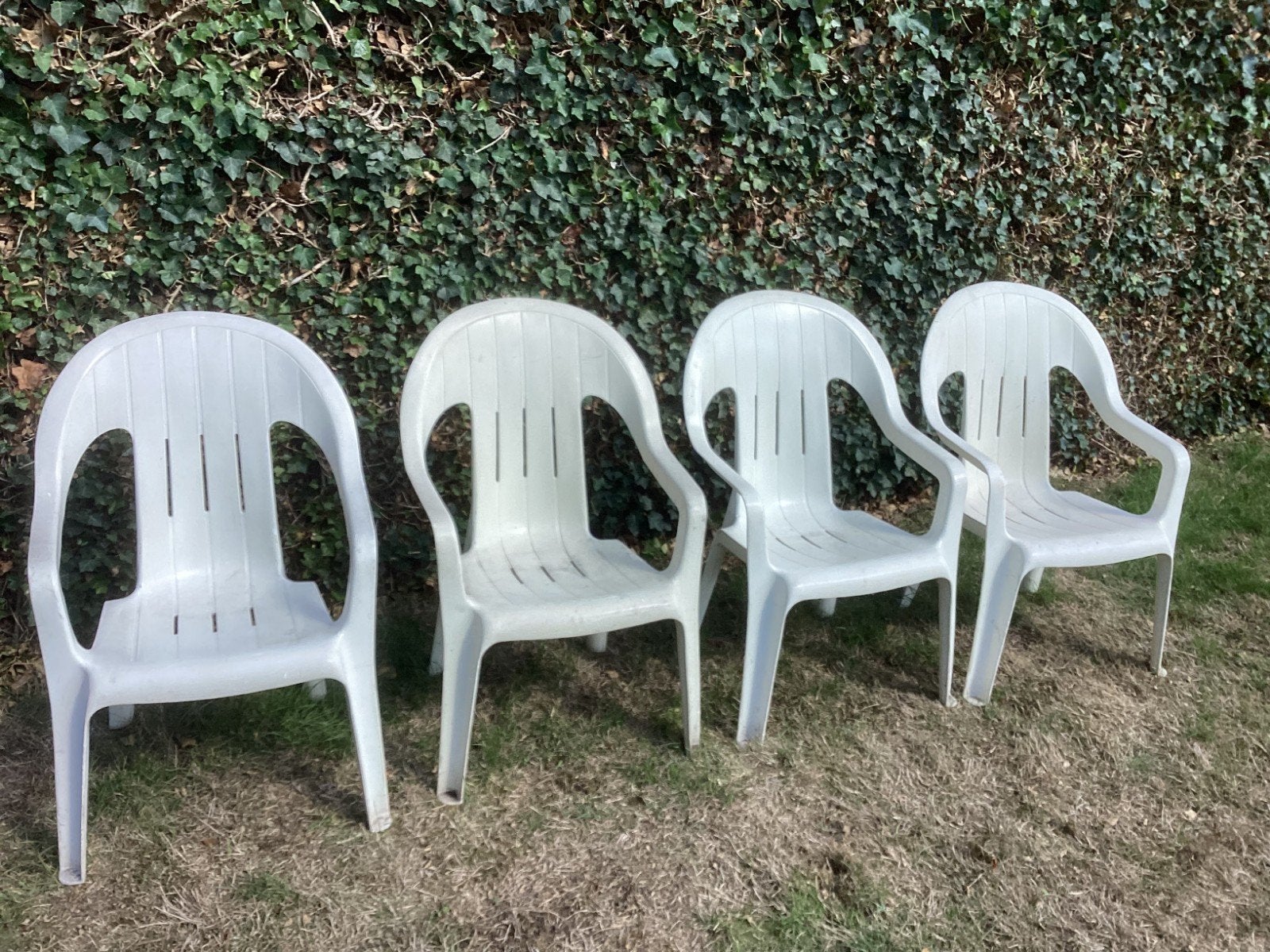 4 stapelstoelen, Ophalen, Gebruikt, Kunststof, Stapelbaar