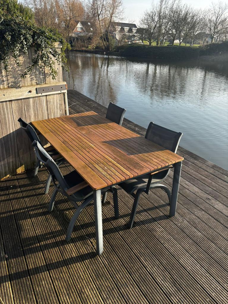 Tuin tafel met 4 stoelen, Tuin en Terras, Tuinsets en Loungesets, Ophalen, 4 zitplaatsen, Gebruikt, Tuinset
