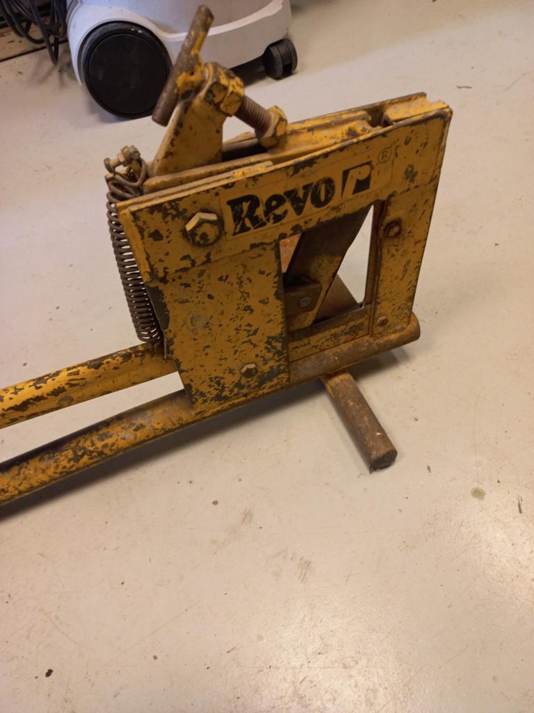 Revo quicksplitter waal formaat, Verzenden, Gebruikt