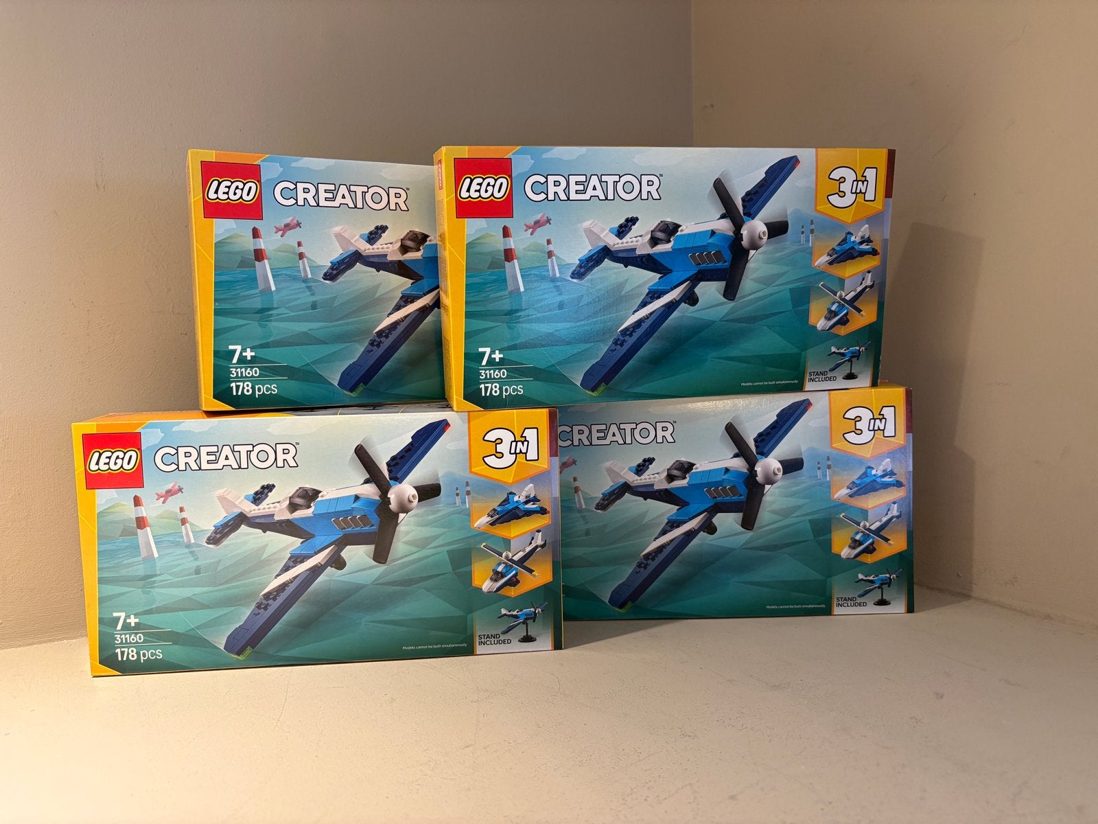 Verzegeld LEGO Creator 31160 Vliegtuig 3-in-1 Nieuw in doos, Lego, Nieuw, Ophalen of Verzenden, Ongeopend/sealed
