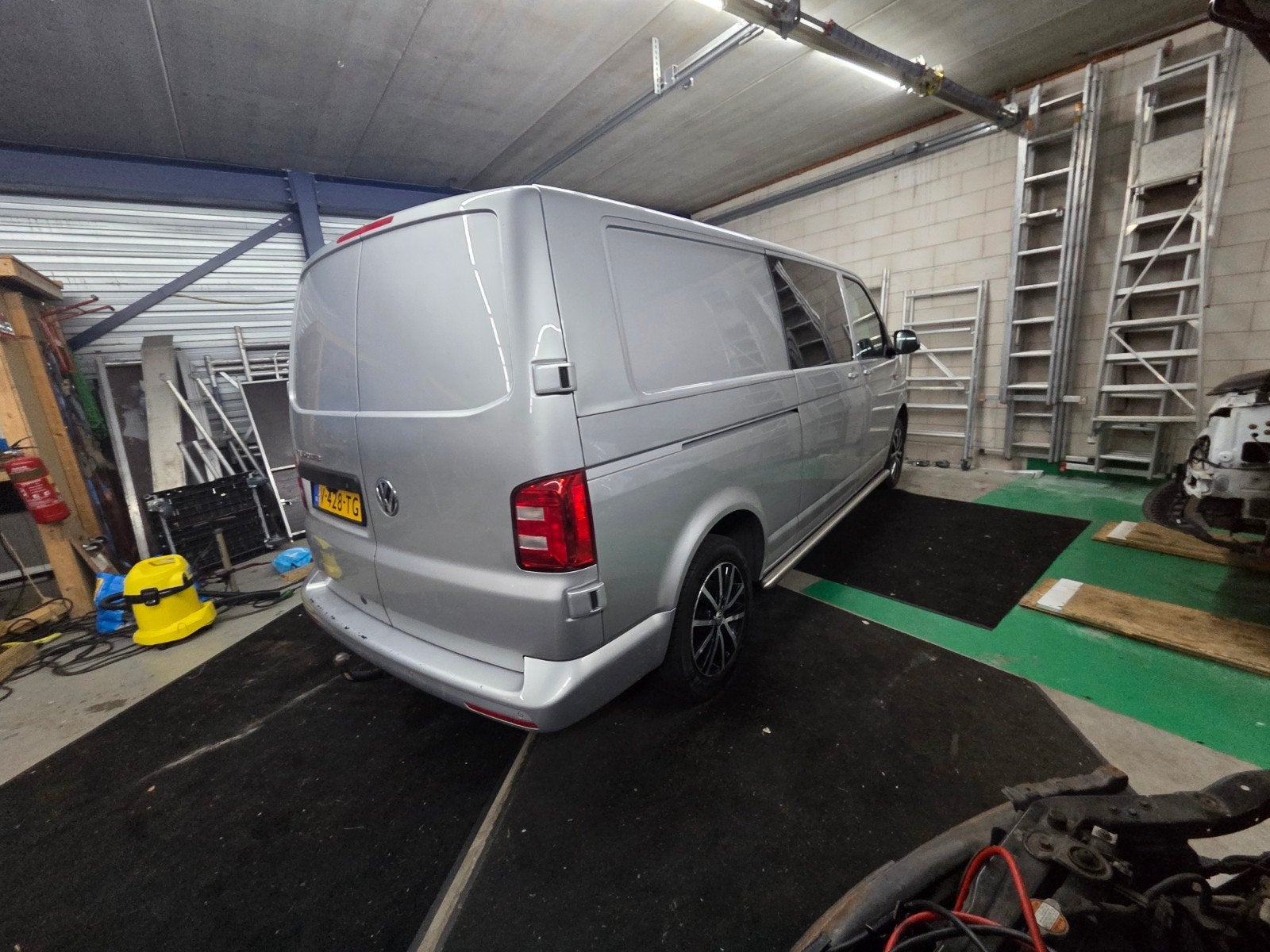 Volkswagen Transporter lang 2.0TDI 110KW 2019, Voorwielaandrijving, Stof, 4 cilinders, Volkswagen