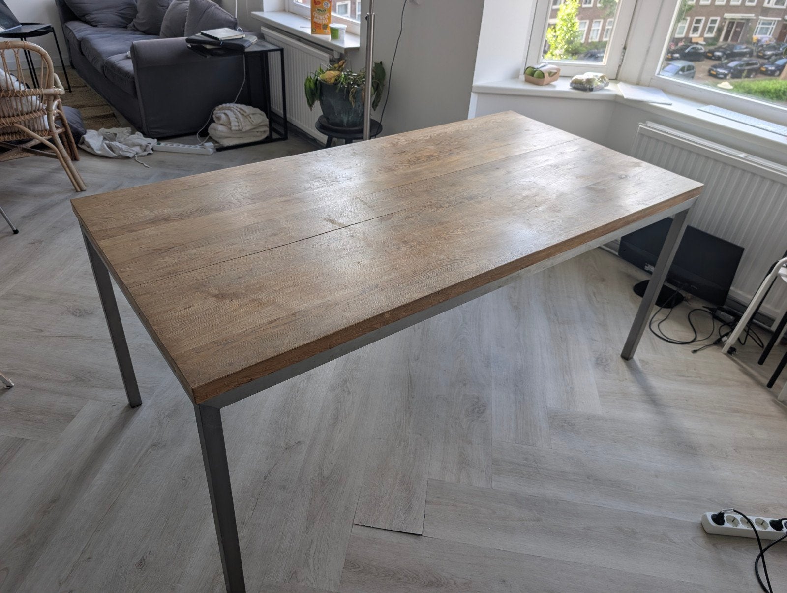 Robuuste massief houten eettafel, Ophalen