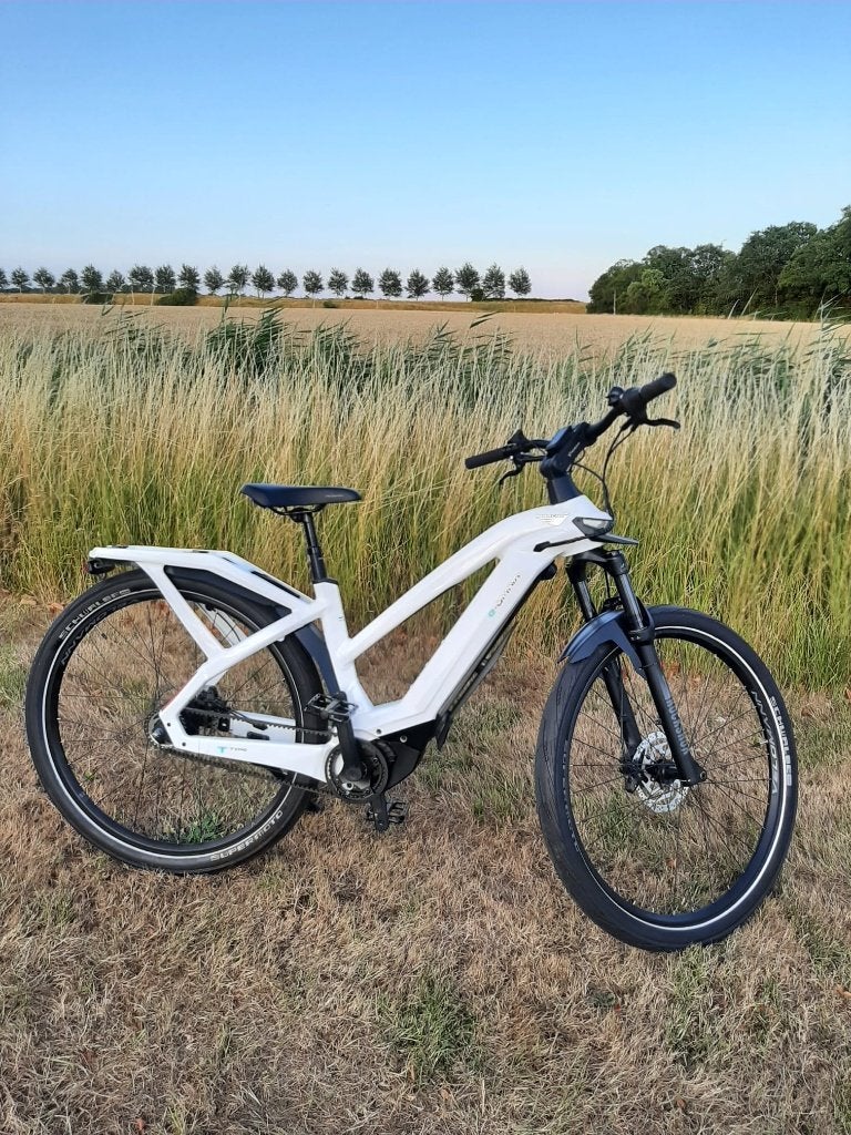 Ebike Bianchi E-Omnia T-Type, maat M, Fietsen en Brommers, Zo goed als nieuw, 51 tot 55 cm, 50 km per accu of meer, Ophalen