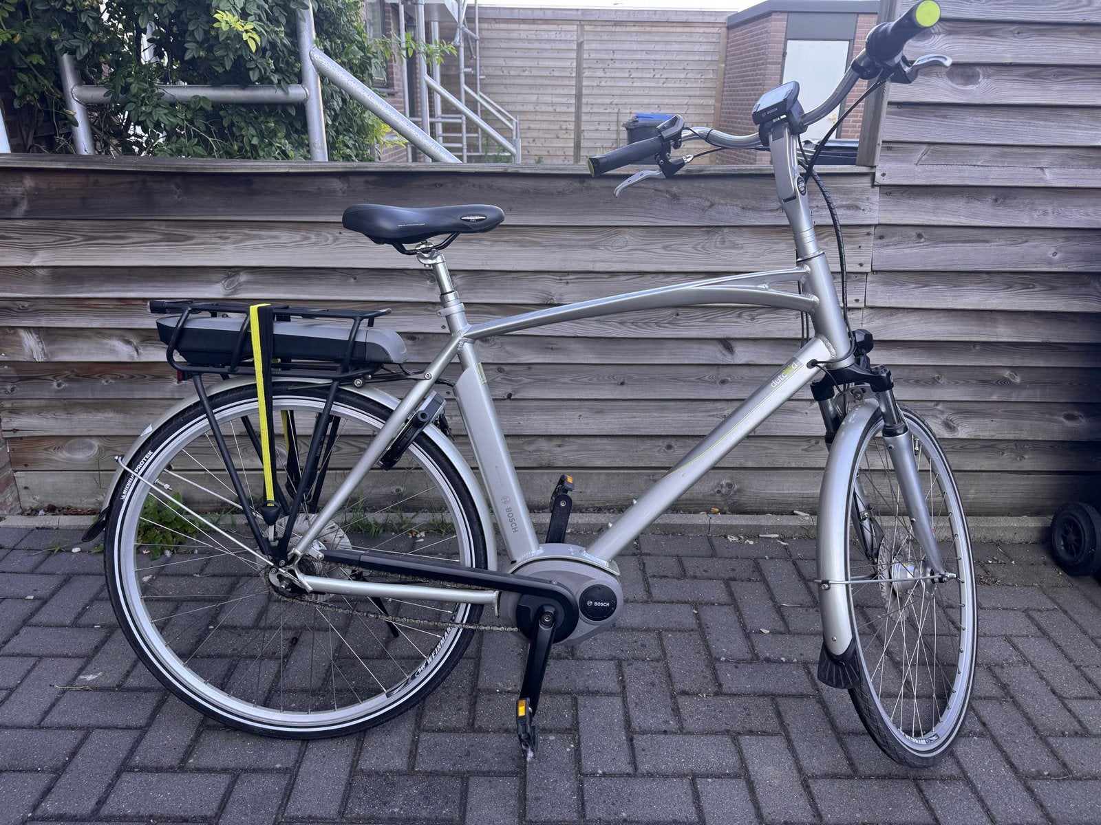 DUTCH ID TOUR BOSCH MIDDENMOTOR ACTIVE N7 HEREN, Gebruikt, 51 tot 55 cm, 50 km per accu of meer, Ophalen
