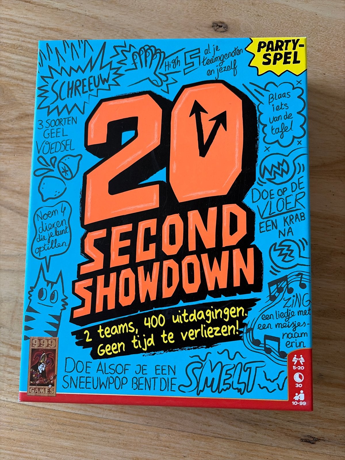 20 Second Showdown - Party spel van 999 Games, Vijf spelers of meer, Ophalen of Verzenden, Zo goed als nieuw