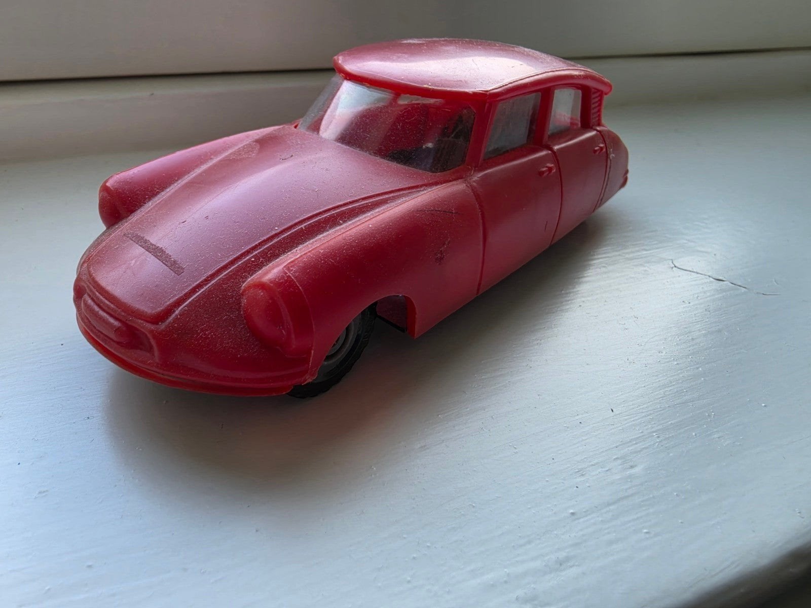 Frictie Citroen DS 1e neus - Puntgaaf plastic model, Ophalen of Verzenden, Zo goed als nieuw