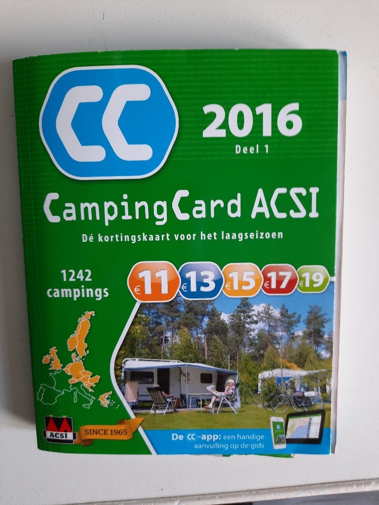 campingboek CampingCard ACSI 2016 deel 1, Ophalen of Verzenden, Europa, Reisgids of -boek, Overige merken