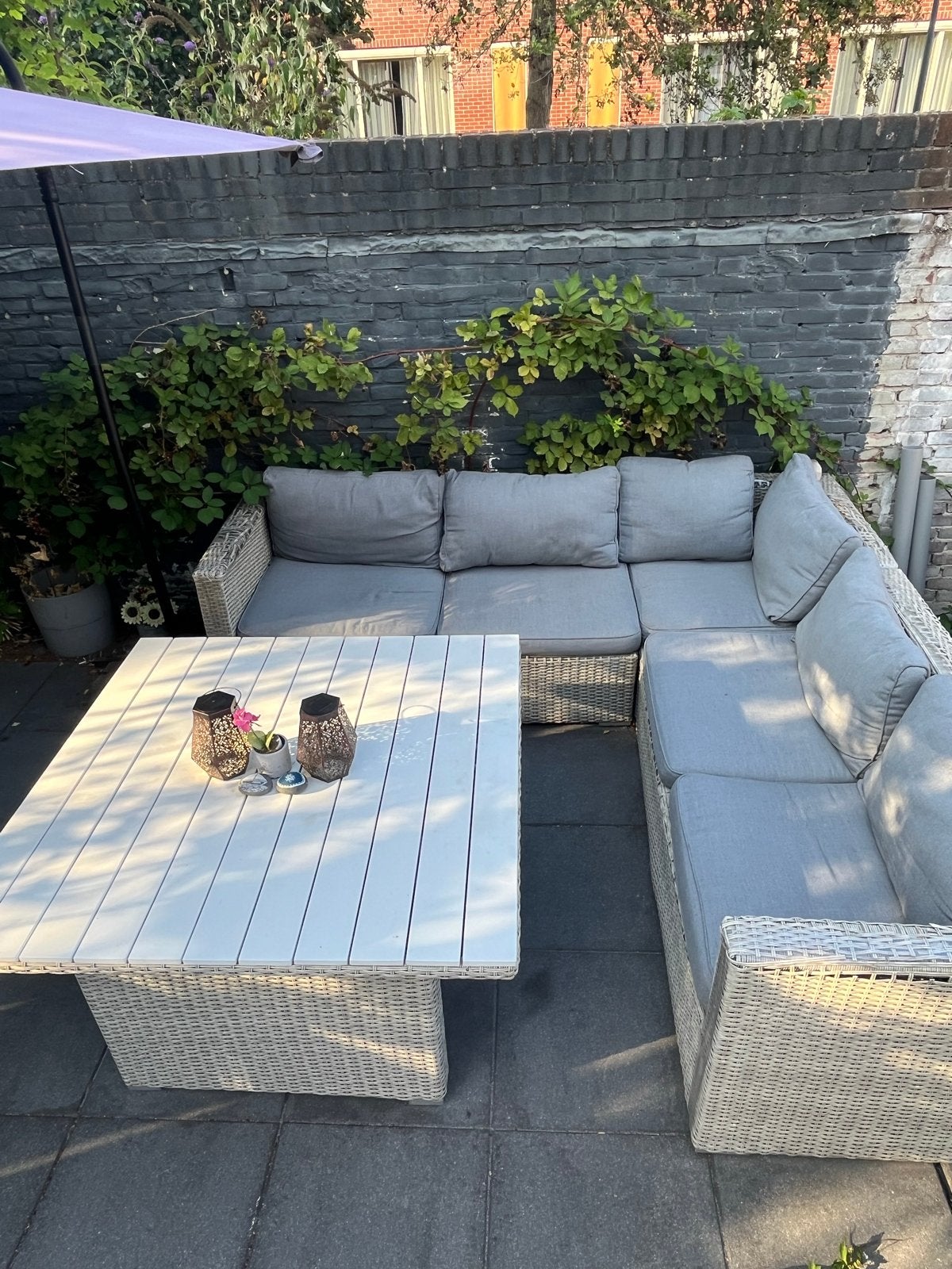 Wicker Loungeset met Tafel en Kussens - Gebruikt, Ophalen, Gebruikt, Meer dan 8 zitplaatsen, Loungeset