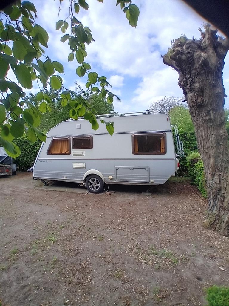 Kip caravan Platinum, Caravans en Kamperen, Caravans, Particulier, tot en met 4, 1000 - 1250 kg, Rondzit, Kip, Frans bed, 6 tot 7 meter