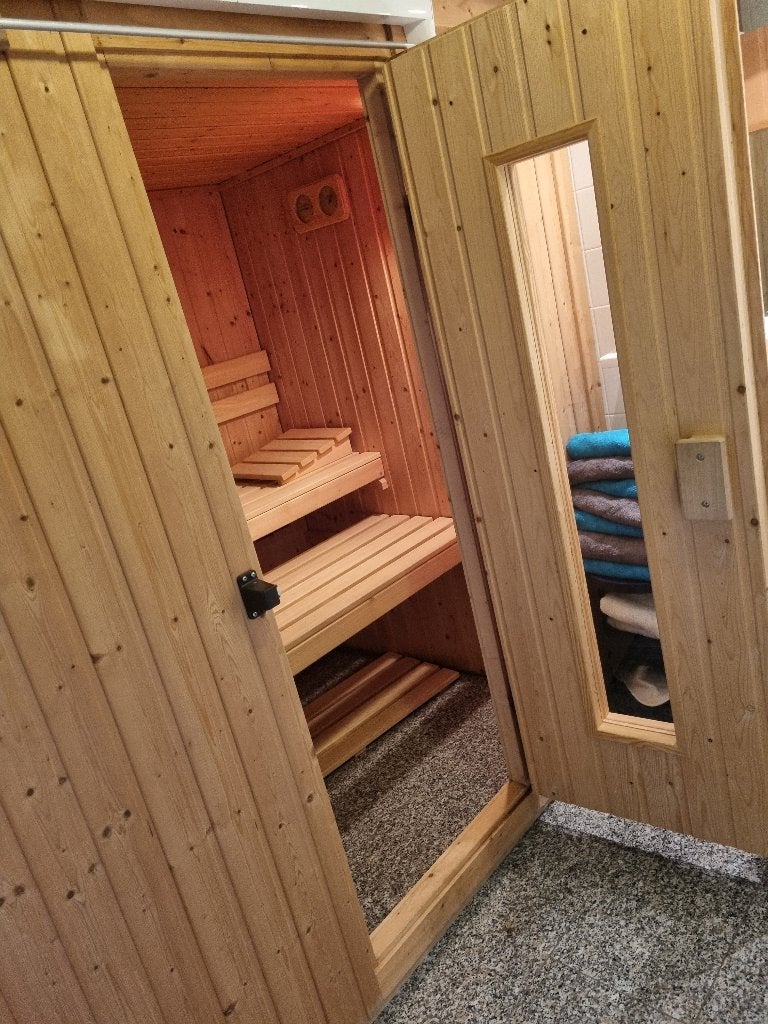 Sauna, Ophalen, Gebruikt, Minder dan 25 mm, Plank
