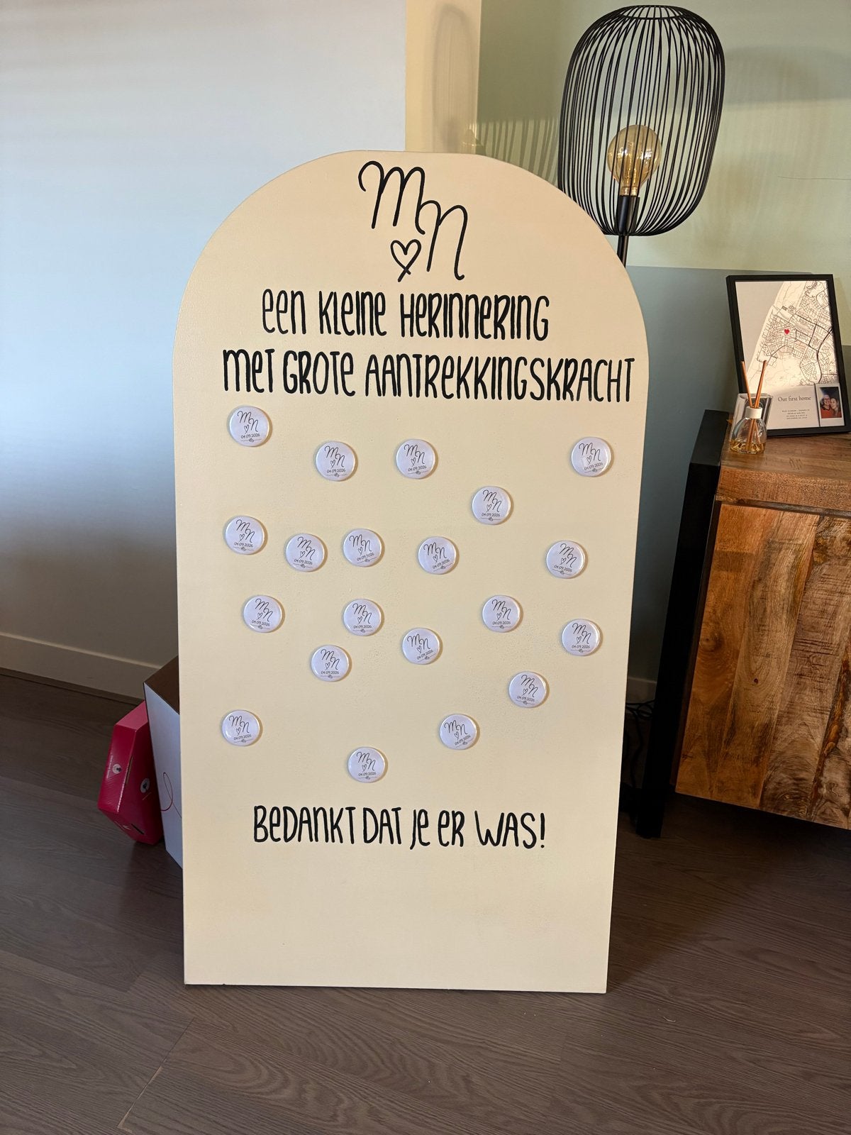 Magnetisch bord voor bruiloft of evenement, Ophalen, Zo goed als nieuw, Beige, Hout