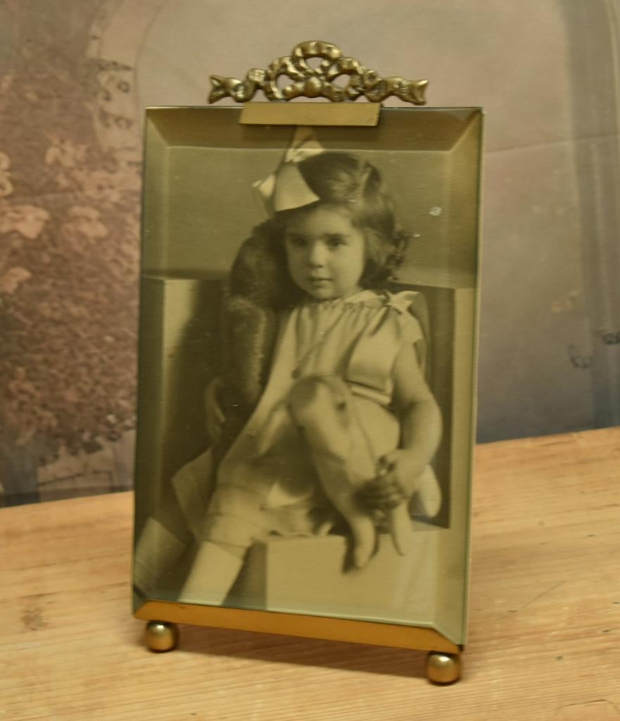 Oud Frans Strik Fotolijstje. "Uit Aletta's Tijd", Antiek en Kunst, Ophalen of Verzenden
