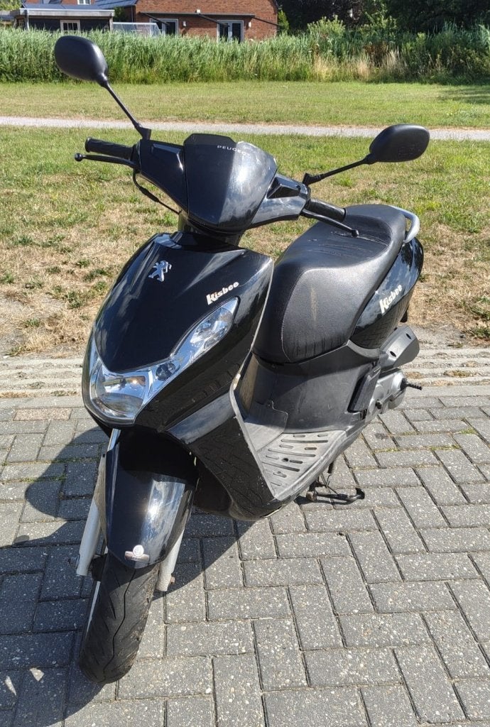 Peugeot Kisbee - 2011, Fietsen en Brommers, Ophalen, Gebruikt, Benzine, Peugeot