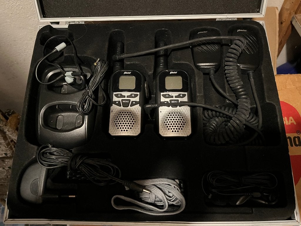 Complete Alecto Portofoonset (Twinset) &Schoudermicrofoons, Ophalen of Verzenden, Zo goed als nieuw, Portofoon of Walkie-talkie