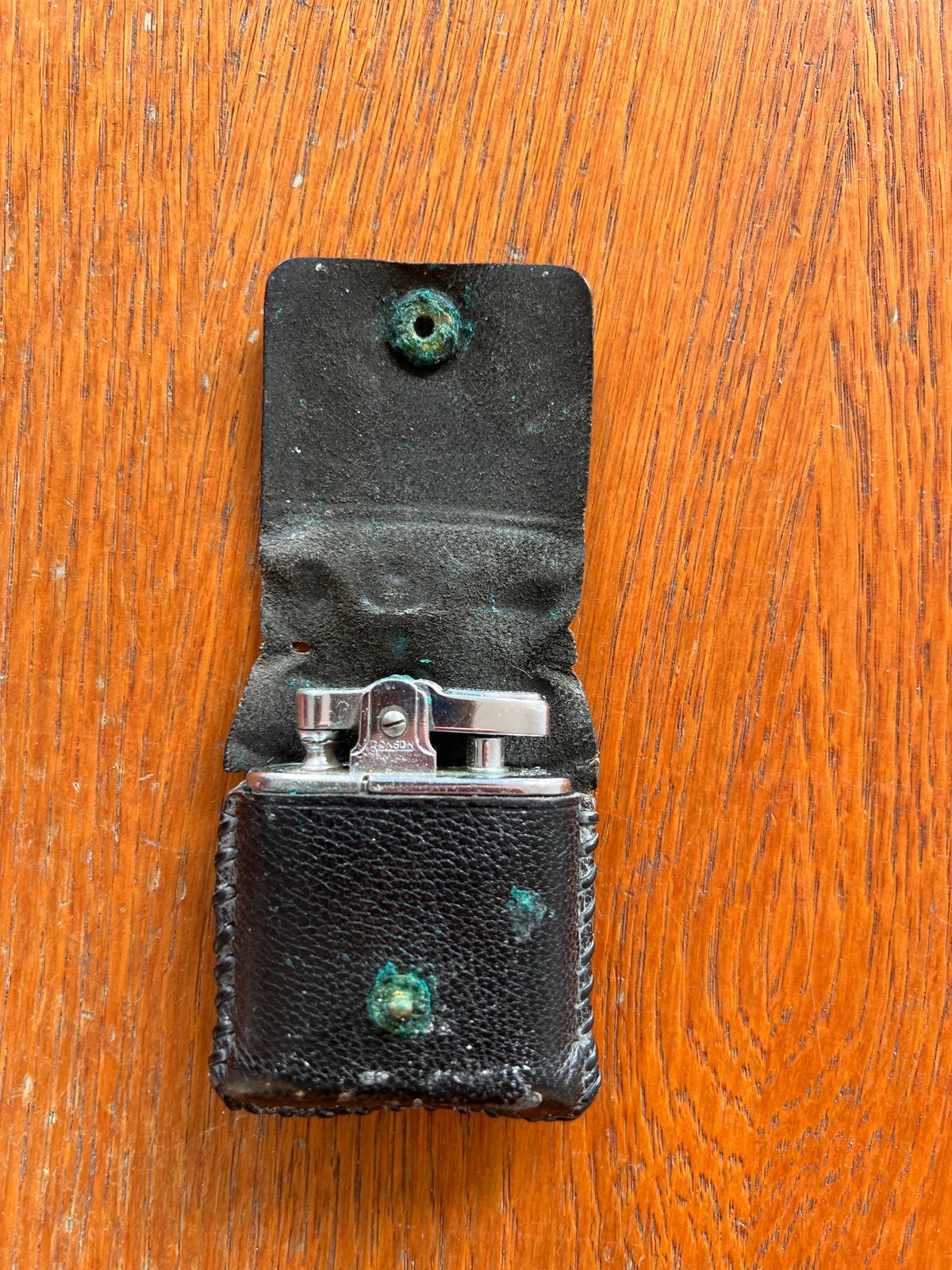 Vintage Ronson aansteker met leren hoesje, Ophalen, Gebruikt, Aansteker