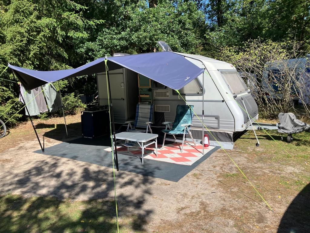 Hippe gepimpte Kip Starline caravan met inventaris, Caravans en Kamperen, Vast bed, Kip, Treinzit, Mover