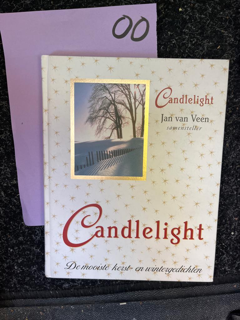 Candlelight: De mooiste kerst- en wintergedichten, Boeken, Ophalen of Verzenden, Zo goed als nieuw, Eén auteur