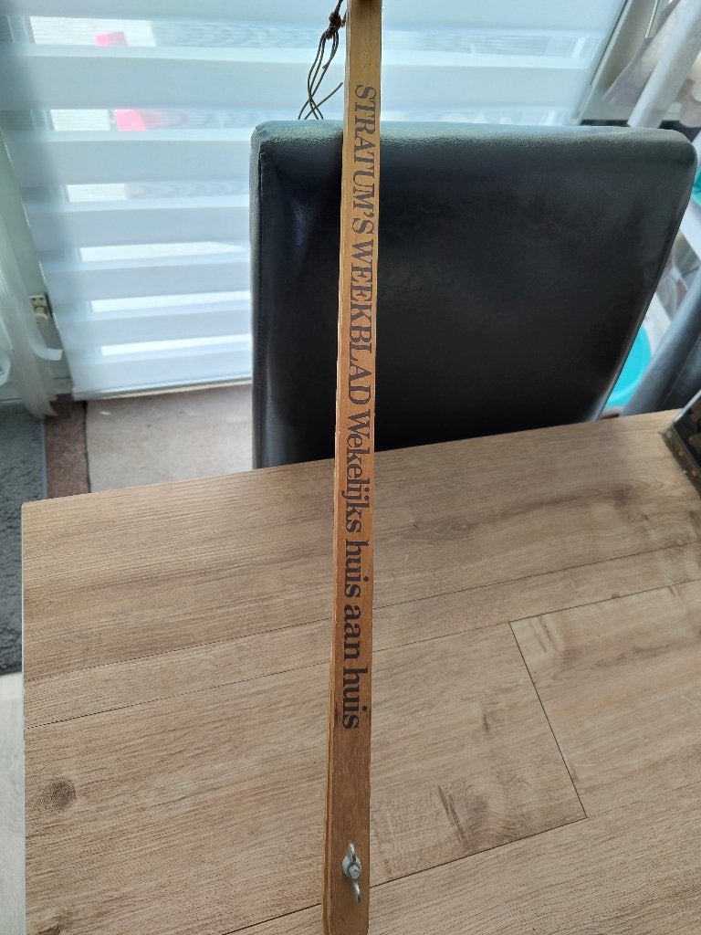 Houten Krantenhouder Stratums weekblad 75 cm, Ophalen