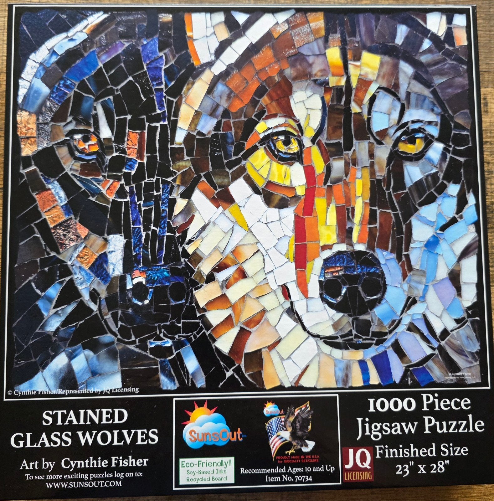 SunsOut Stained glass Wolves, Hobby en Vrije tijd, Ophalen of Verzenden, 500 t/m 1500 stukjes, Zo goed als nieuw