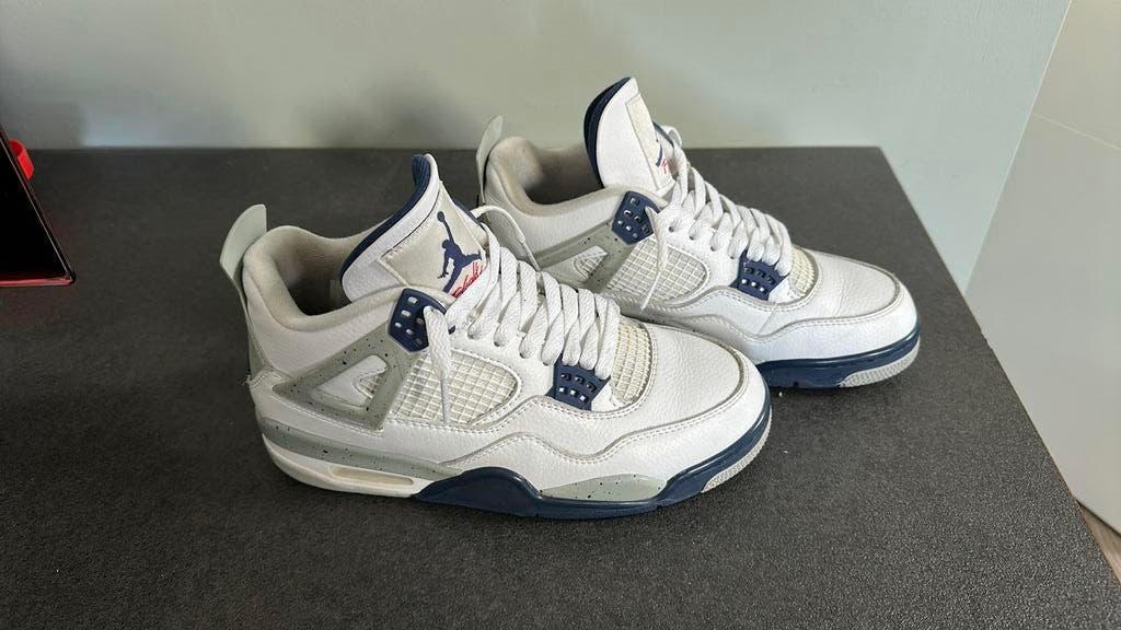 Nike Air Jordan 4 Retro 'Navy Blue' Maat 42, Wit, Ophalen of Verzenden, Sneakers of Gympen, Zo goed als nieuw