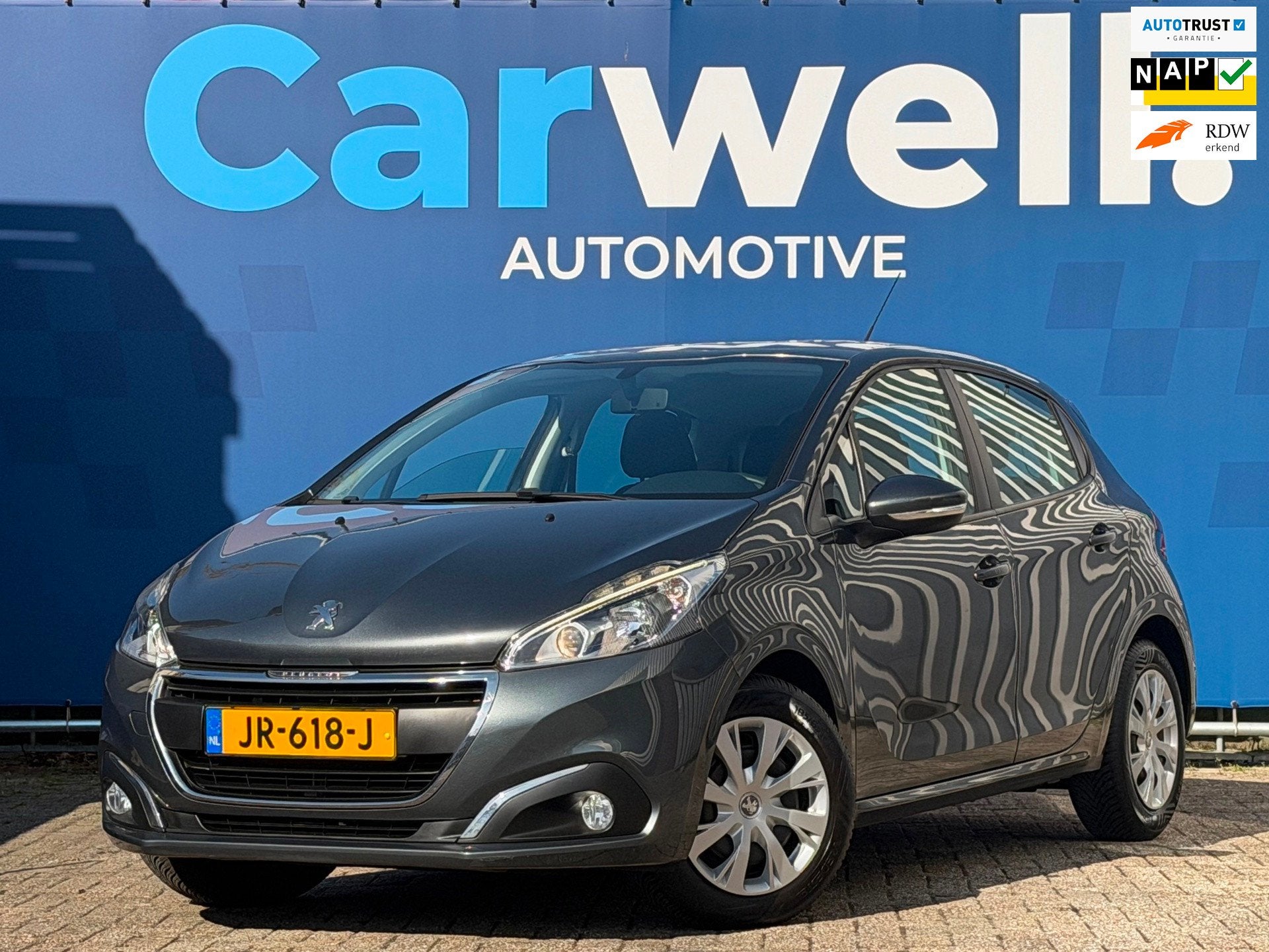 Peugeot 208 1.2 PureTech Blue Lion |2e Eigenaar|Airco|Cruise, Voorwielaandrijving, Stof, Gebruikt, 1199 cc