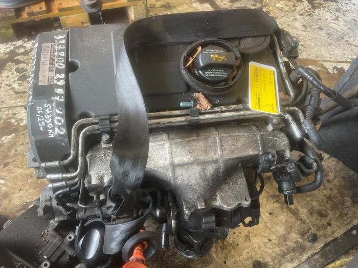 Motor van een Volkswagen Golf, Gebruikt, -, -, -