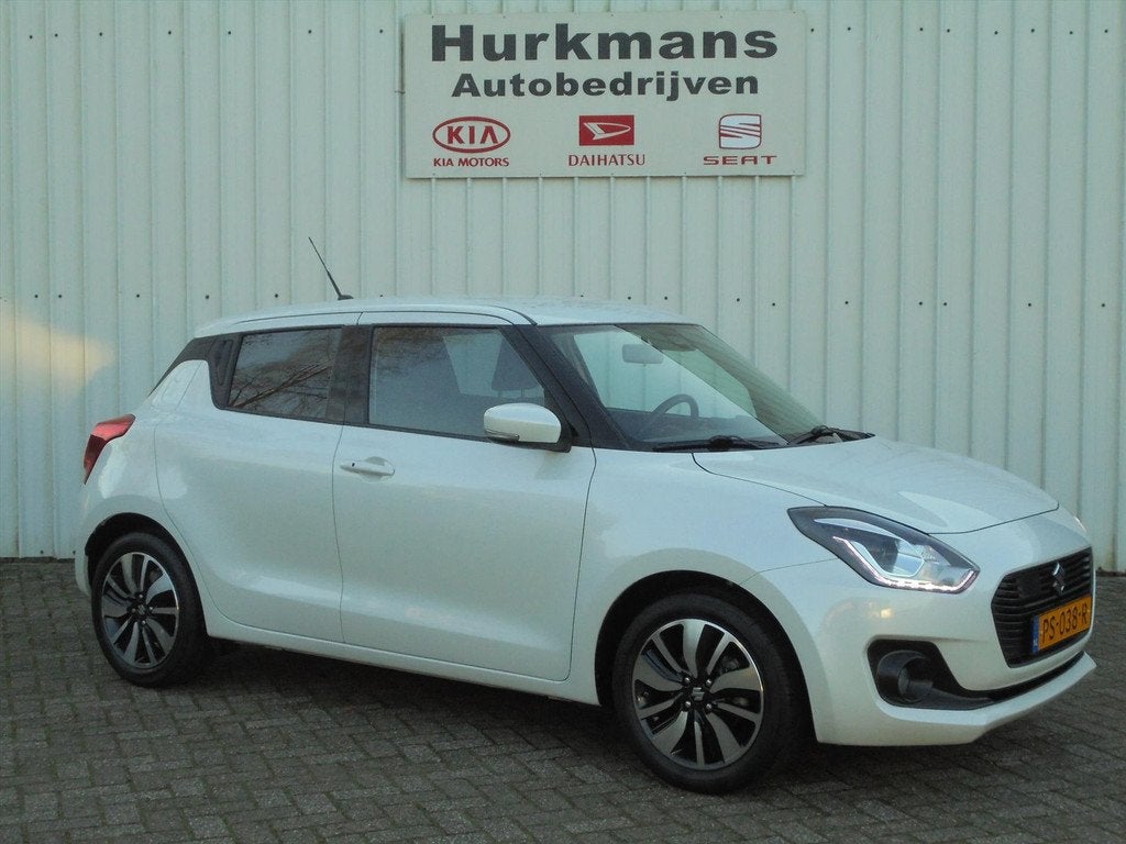 Suzuki Swift 1.2 SMART HYBRID STIJL NL-AUTO ZEER LUXE, Stof, Gebruikt, 4 cilinders, 400 kg