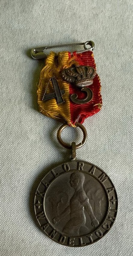 Historische Medaille: 4e Kaloramawandeltocht, 1930-1931, Ophalen of Verzenden, Overige materialen, Nederland