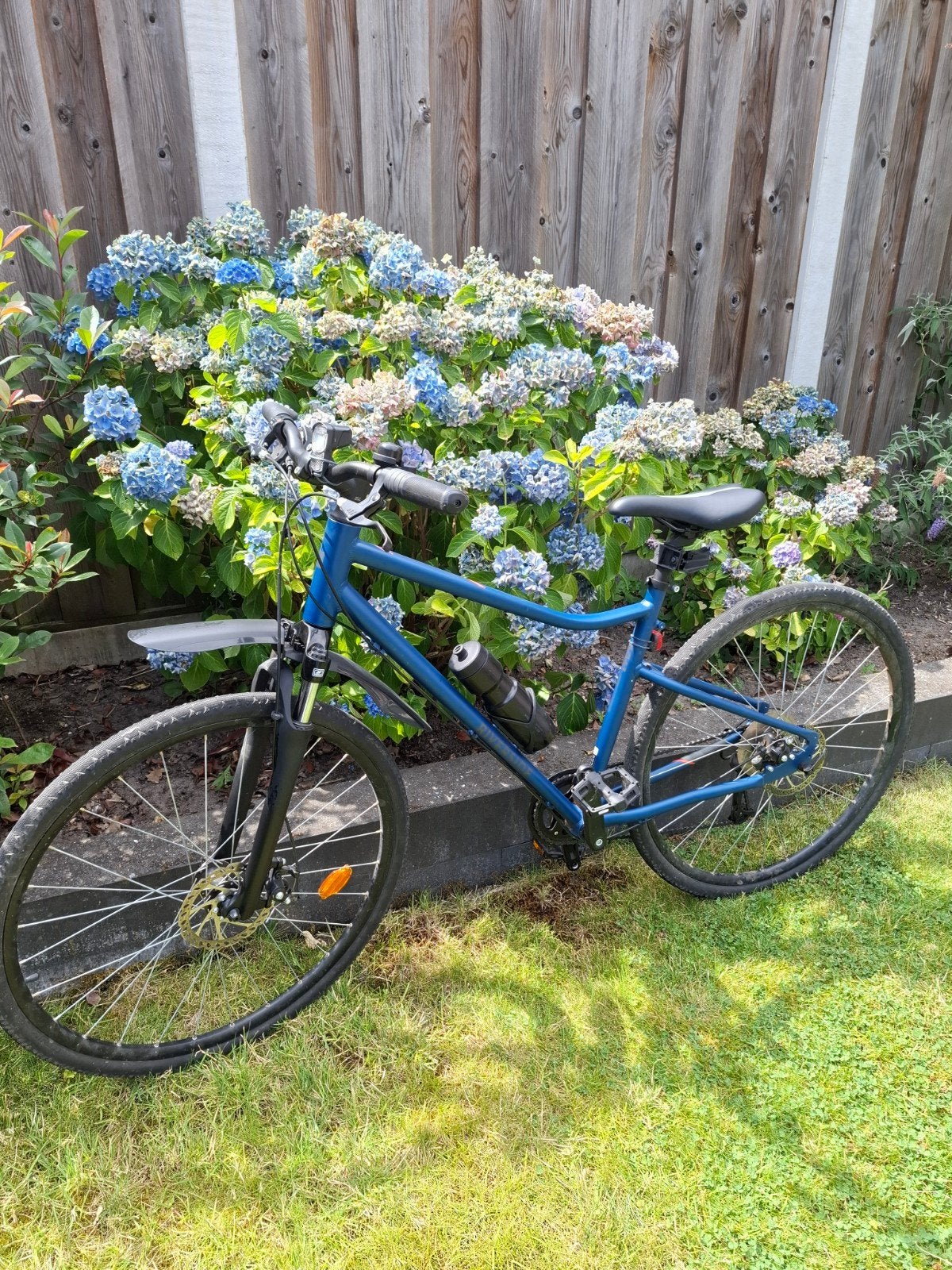 Hybridefiets Riverside 500 blauw, Zo goed als nieuw, Schijfrem, Ophalen, Overige merken
