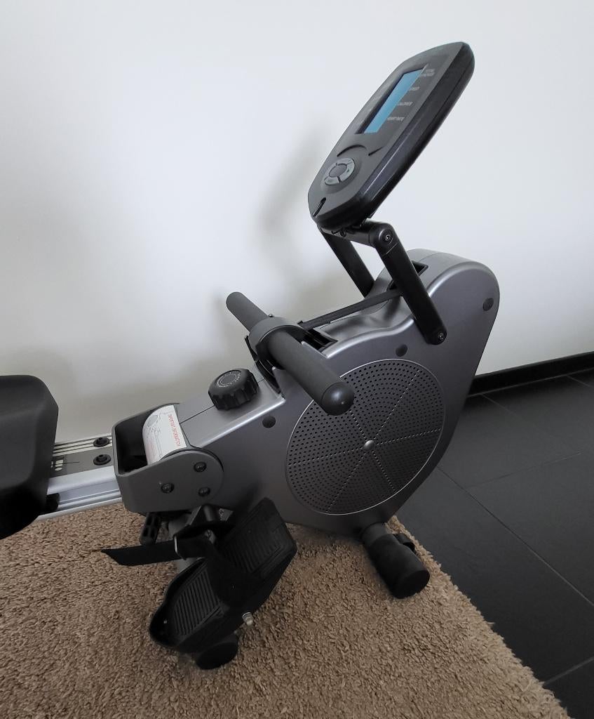 Roeimachine - Infiniti fitness systems, Sport en Fitness, Fitnessapparatuur, Ophalen, Benen, Gebruikt, Aluminium
