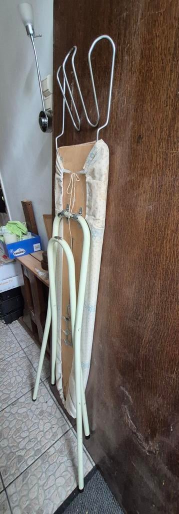 Vintage strijkplank, Ophalen