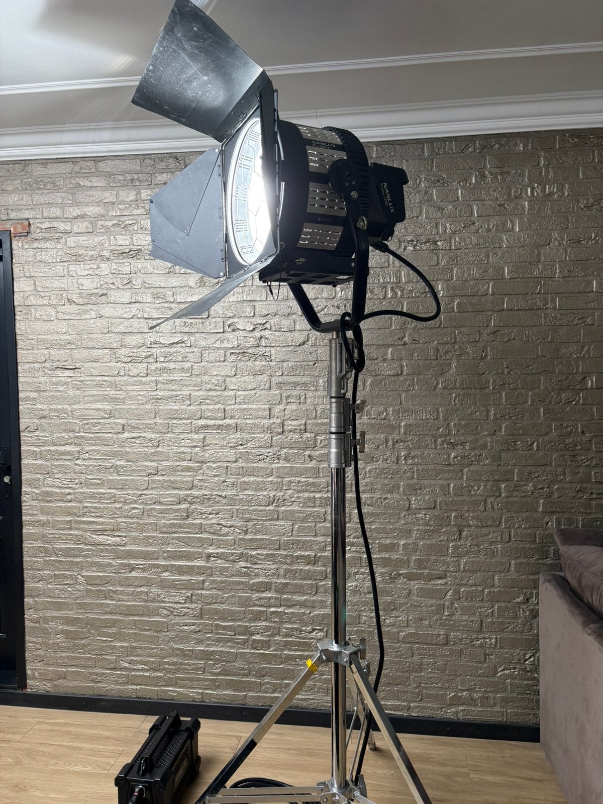 Nanlux Evoke 1200 met Fresnel, Ophalen, Zo goed als nieuw, Audio