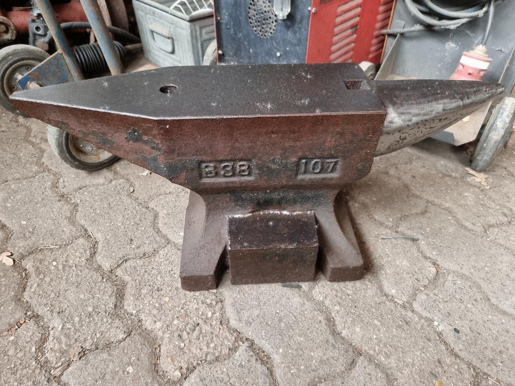 Kohlswa B38 aambeeld 107 kg, Ophalen