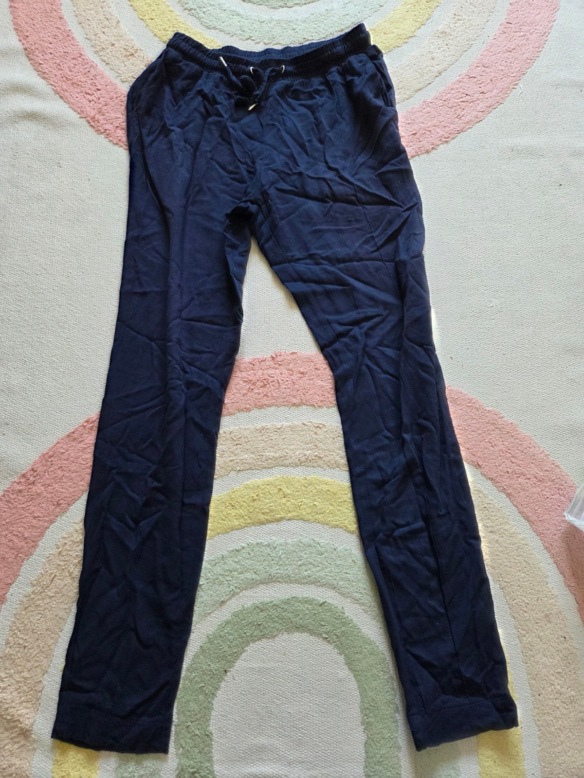 In goede staat: blauwe viscose broek hema maat s. Met mooie, Blauw, Ophalen of Verzenden, Zo goed als nieuw, Maat 36 (S)