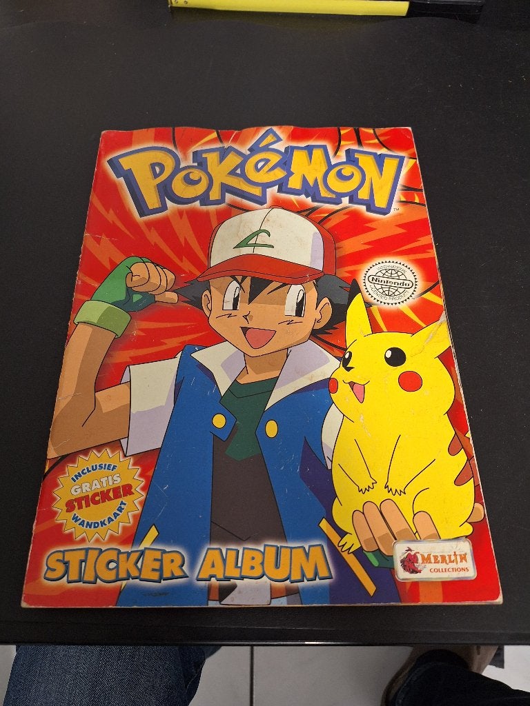 Vintage Merlin Nintendo Pokemon stickerboek uit 2000, Ophalen of Verzenden, Gebruikt, Overige typen