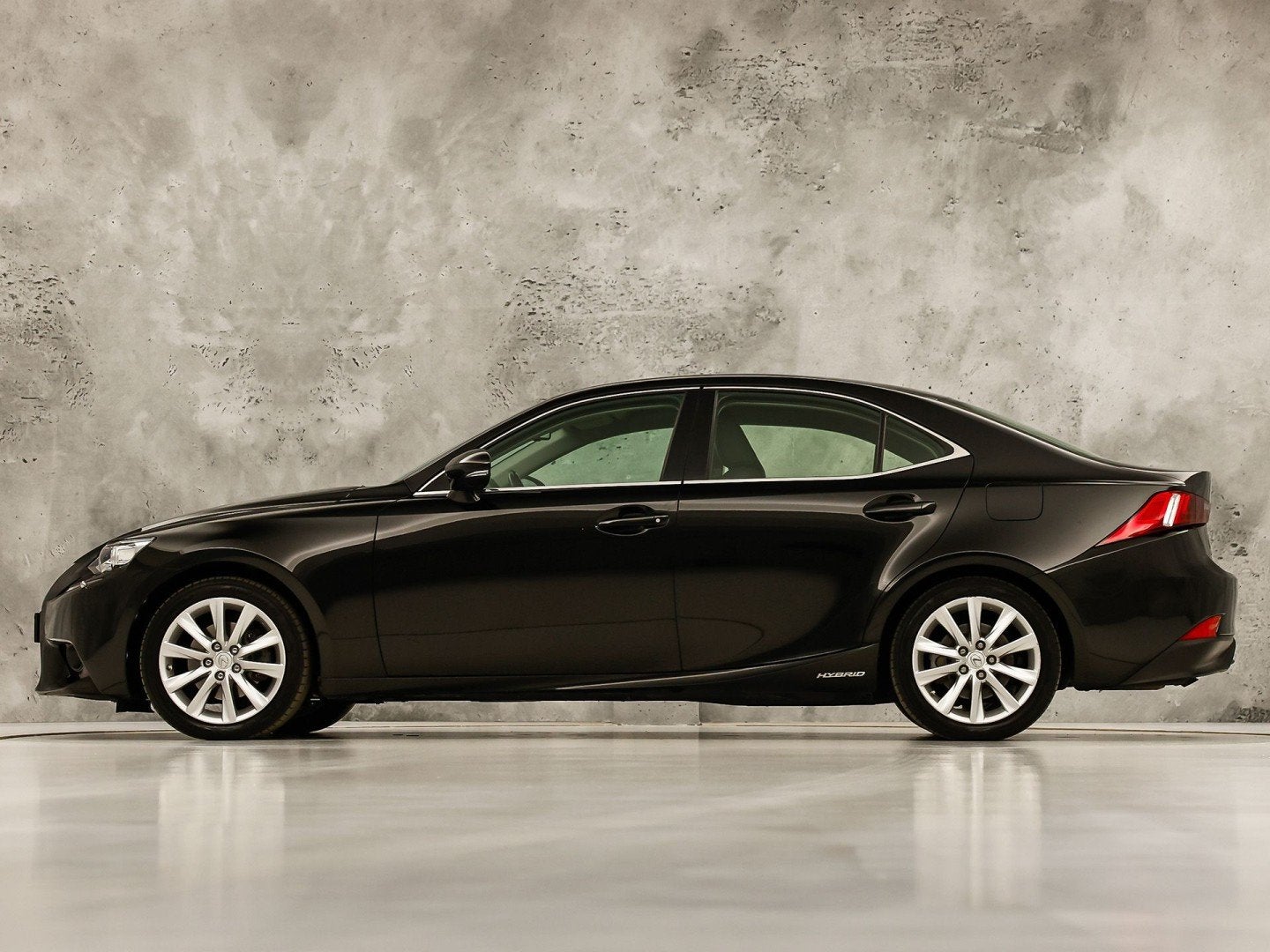 Lexus IS 300h Hybrid Business Sport Automaat 223Pk (NAVIGATI, Auto's, Lexus, Automaat, 12 maanden, Achterwielaandrijving, Gebruikt