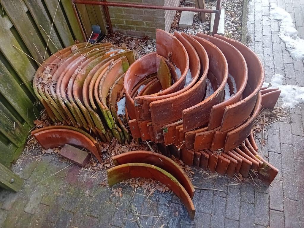 Rietvorsten/ nokvorsten, Ophalen, Gebruikt, Steen of Klei, 15 m² of meer