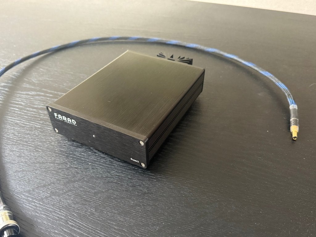 Farad Super3 5V inclusief Farad Level 1 DC-kabel, Ophalen of Verzenden, Zo goed als nieuw