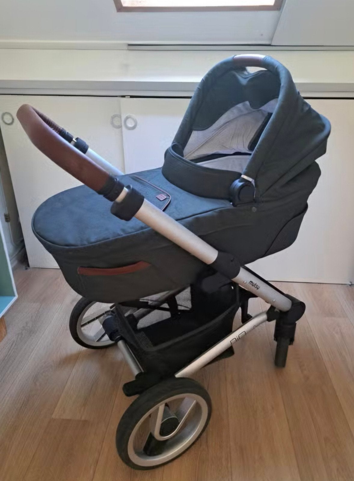 MUTSY NIO KINDERWAGEN SET., Ophalen, Zo goed als nieuw, Combiwagen, Mutsy