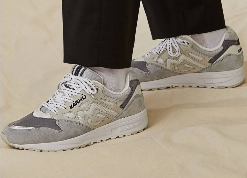 Karhu Legacy 96 sneakers - NIEUW, Ophalen, Zo goed als nieuw, Grijs, Sneakers of Gympen