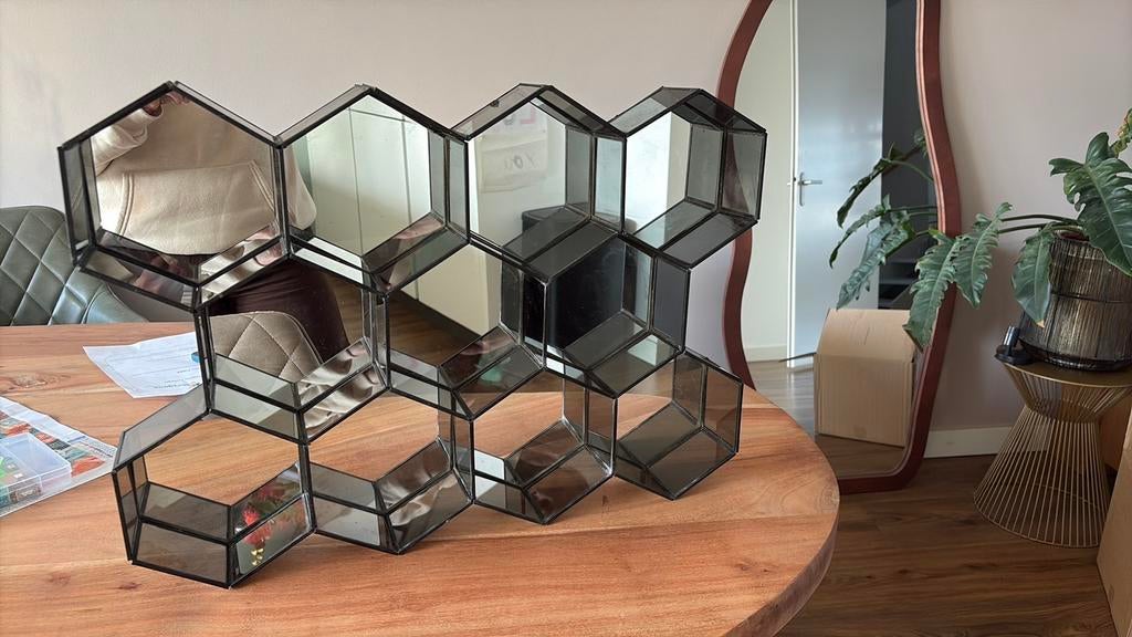 Broste Copenhagen Hexagon Spiegel - Decoratief en Stijlvol, Ophalen, Zo goed als nieuw, Minder dan 100 cm, Overige vormen